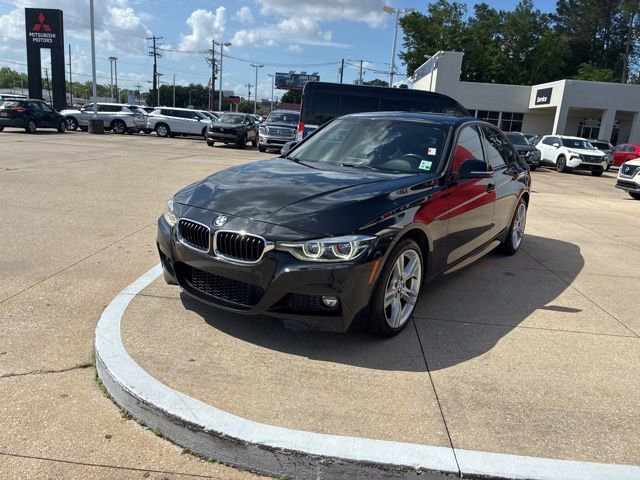 Used 2017 BMW 330i xDrive Sedan image 3