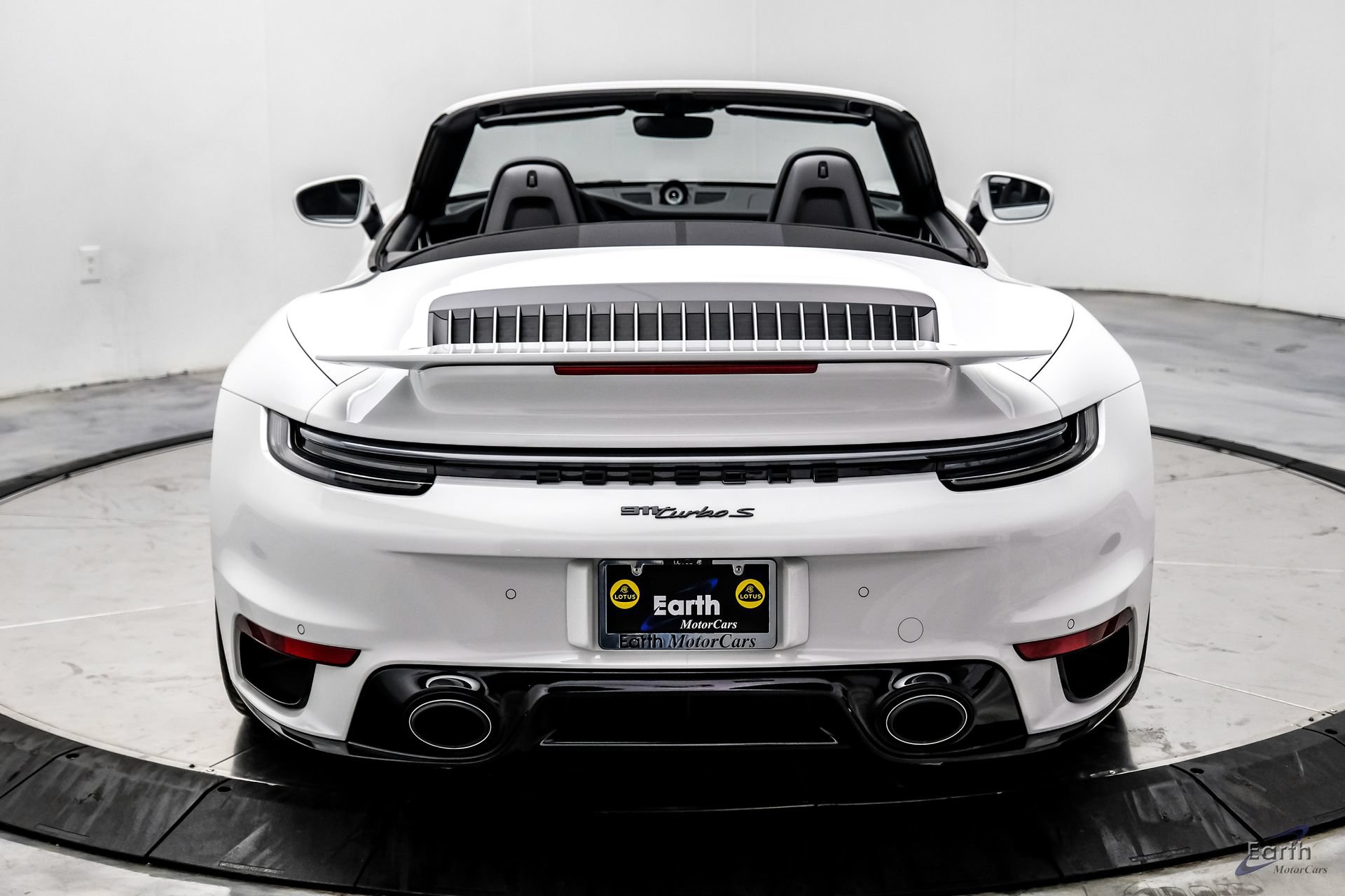 Used 2024 Porsche 911 Turbo S AWD/4WD image 15