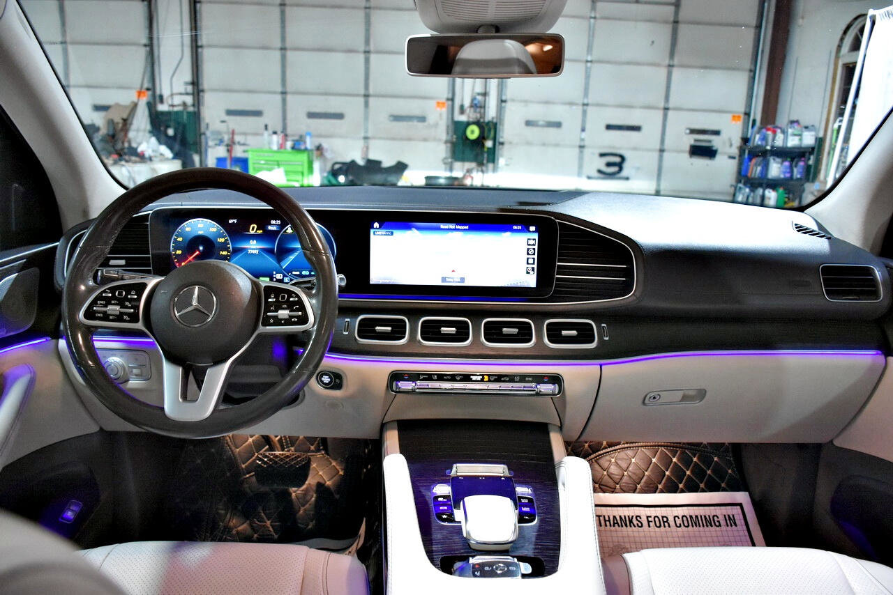 Used 2020 Mercedes-Benz GLS 450 GLS450 4MATIC image 32