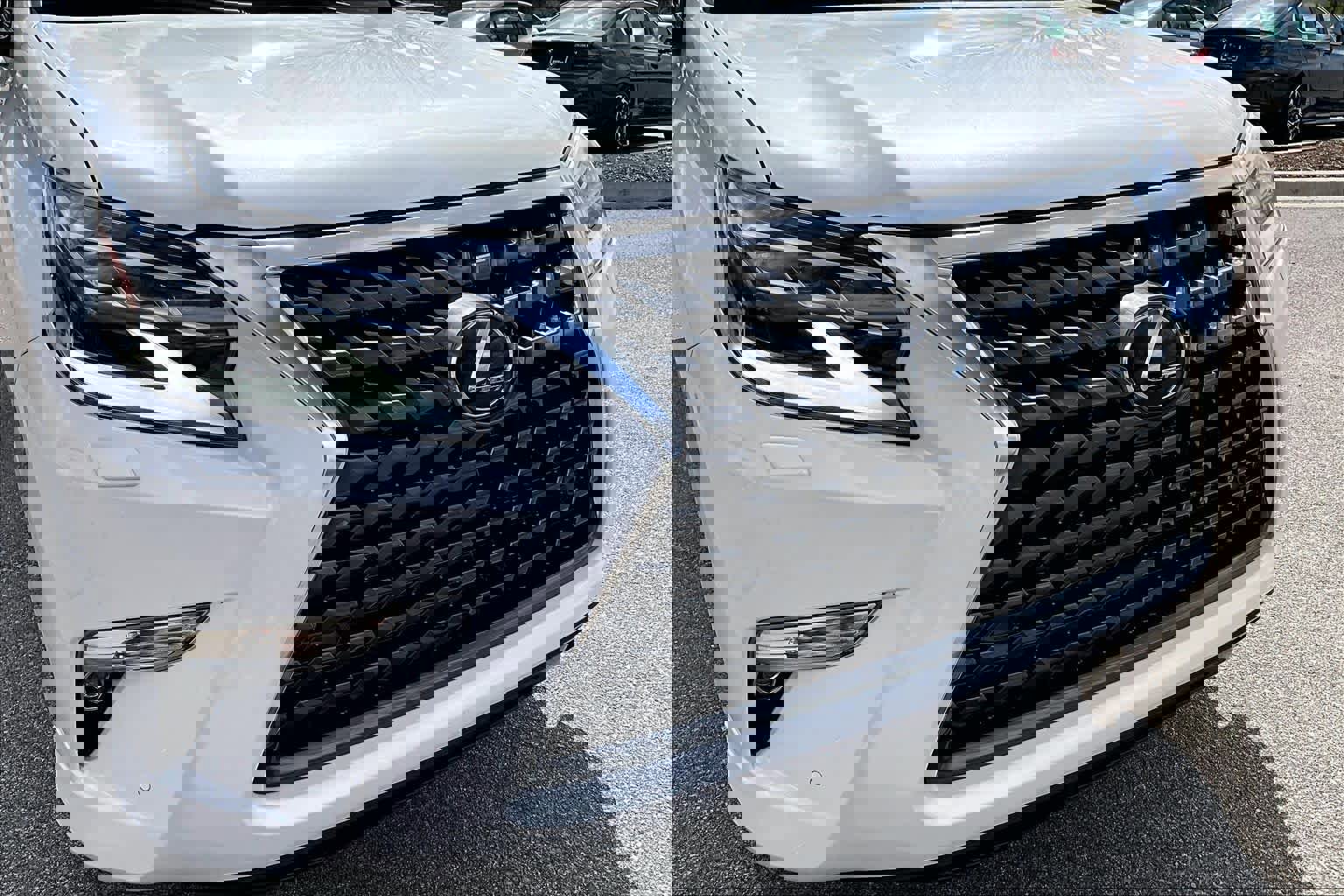 Used 2023 Lexus GX 460 Premium w/ Premium Package image 32