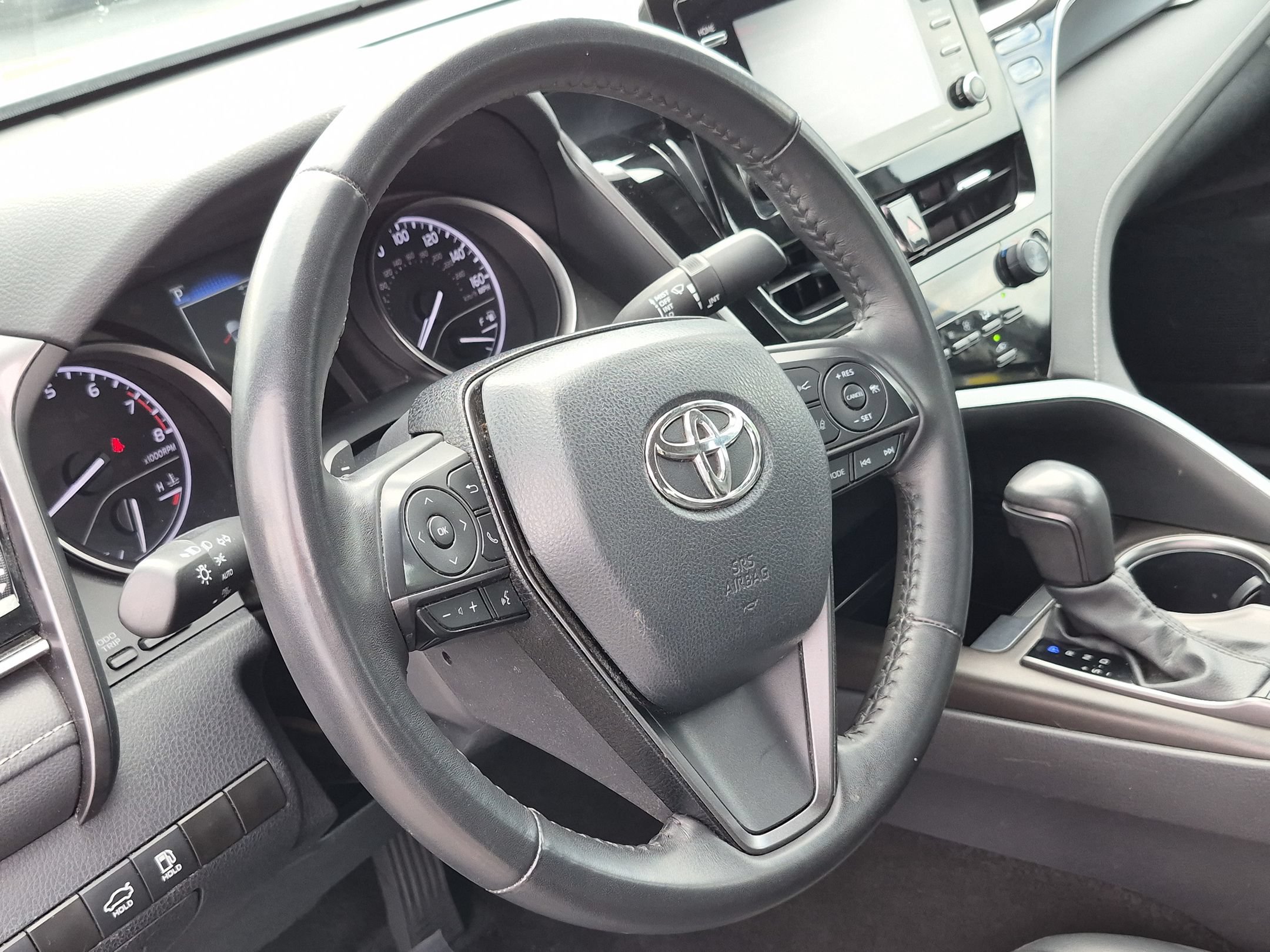 Used 2024 Toyota Camry SE FWD image 17