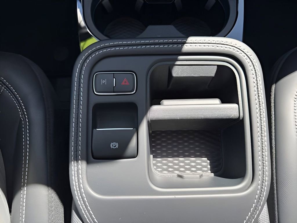 Used 2025 Ford Mustang Mach-E Premium image 26