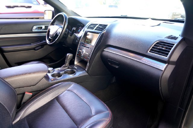 Used 2016 Ford Explorer Sport AWD/4WD image 22