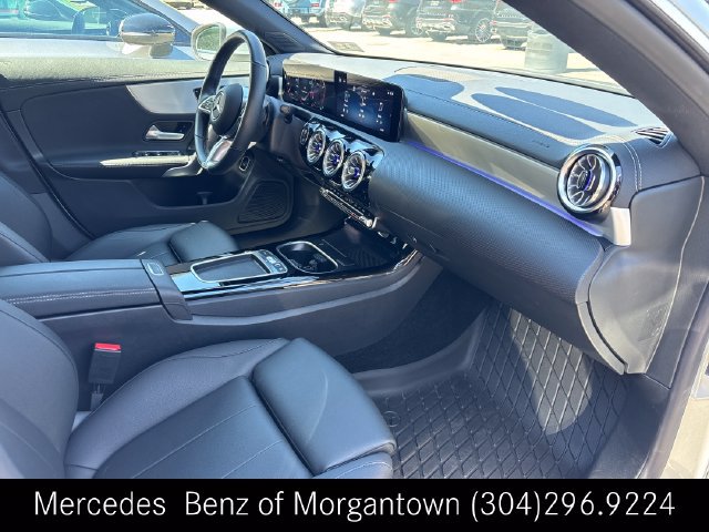 Used 2025 Mercedes-Benz CLA 250 4MATIC image 15