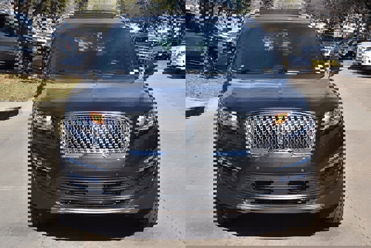 Used 2019 Lincoln MKC Reserve image 3