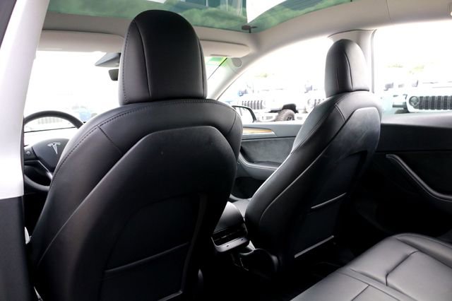 Used 2022 Tesla Model Y Performance image 18