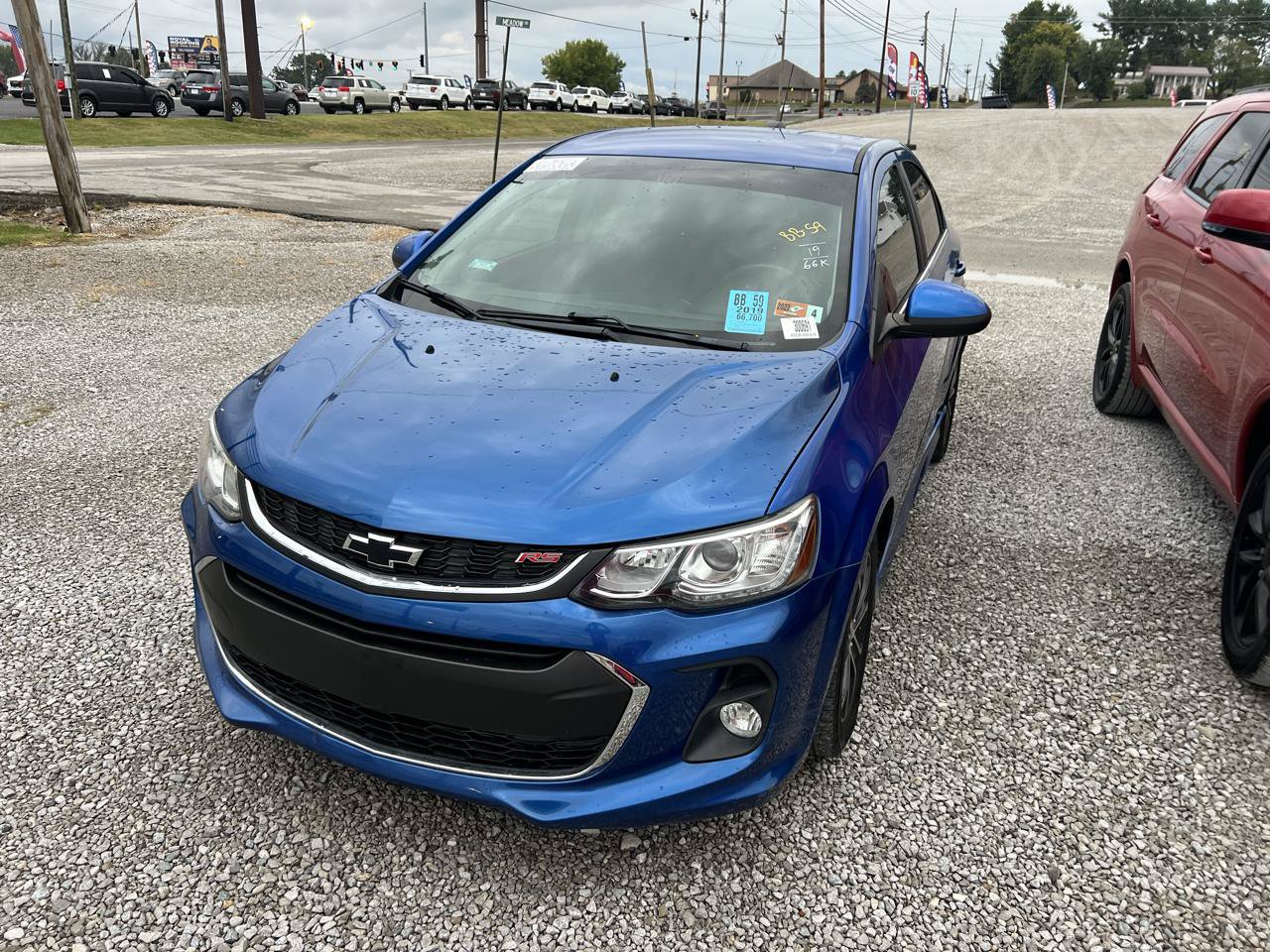 Used 2019 Chevrolet Sonic LT w/ Convenience Package FWD image 2