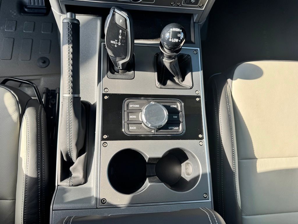 New 2025 INEOS Grenadier Fieldmaster Edition image 14