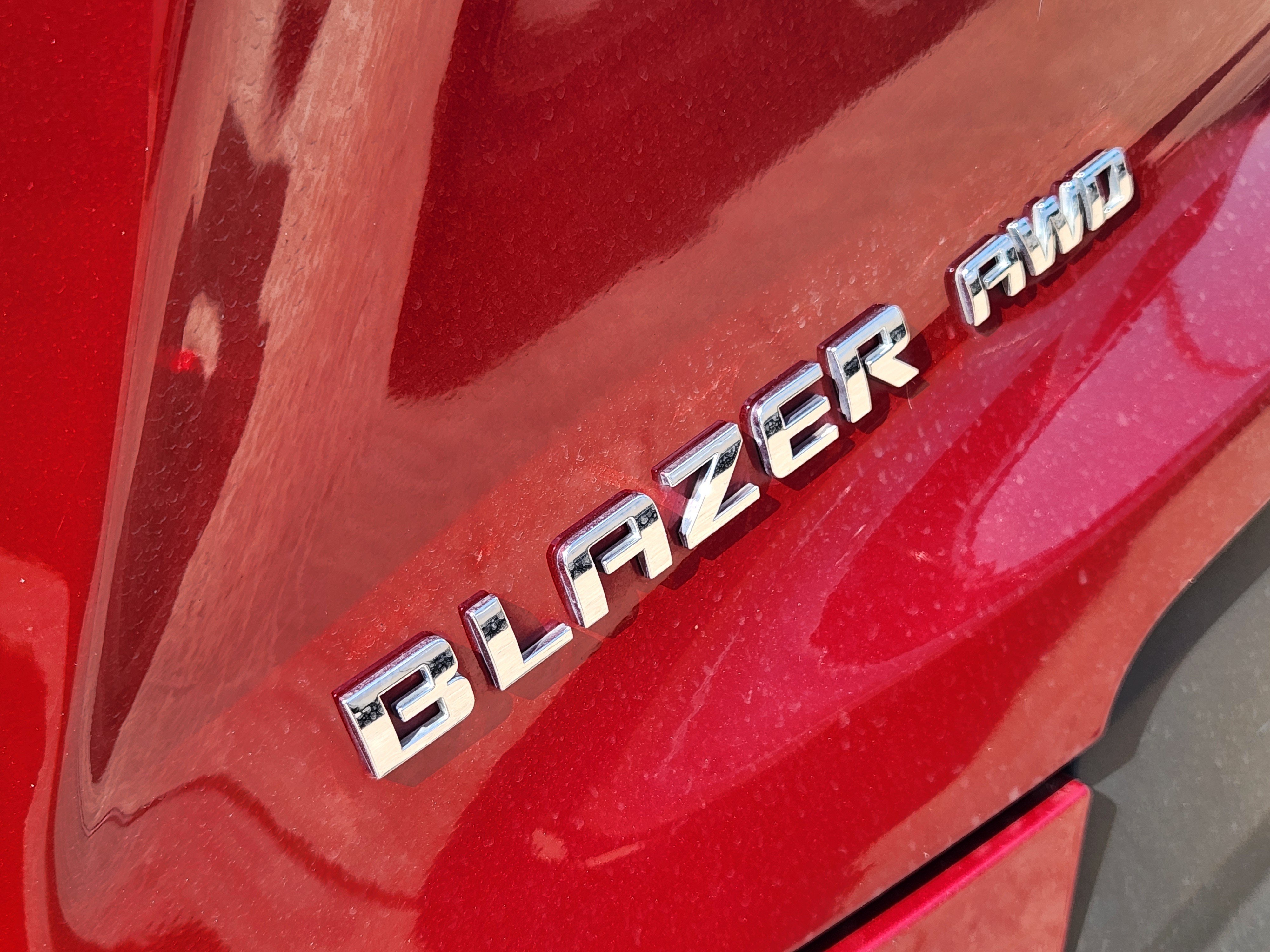Certified 2025 Chevrolet Blazer LT AWD/4WD image 13