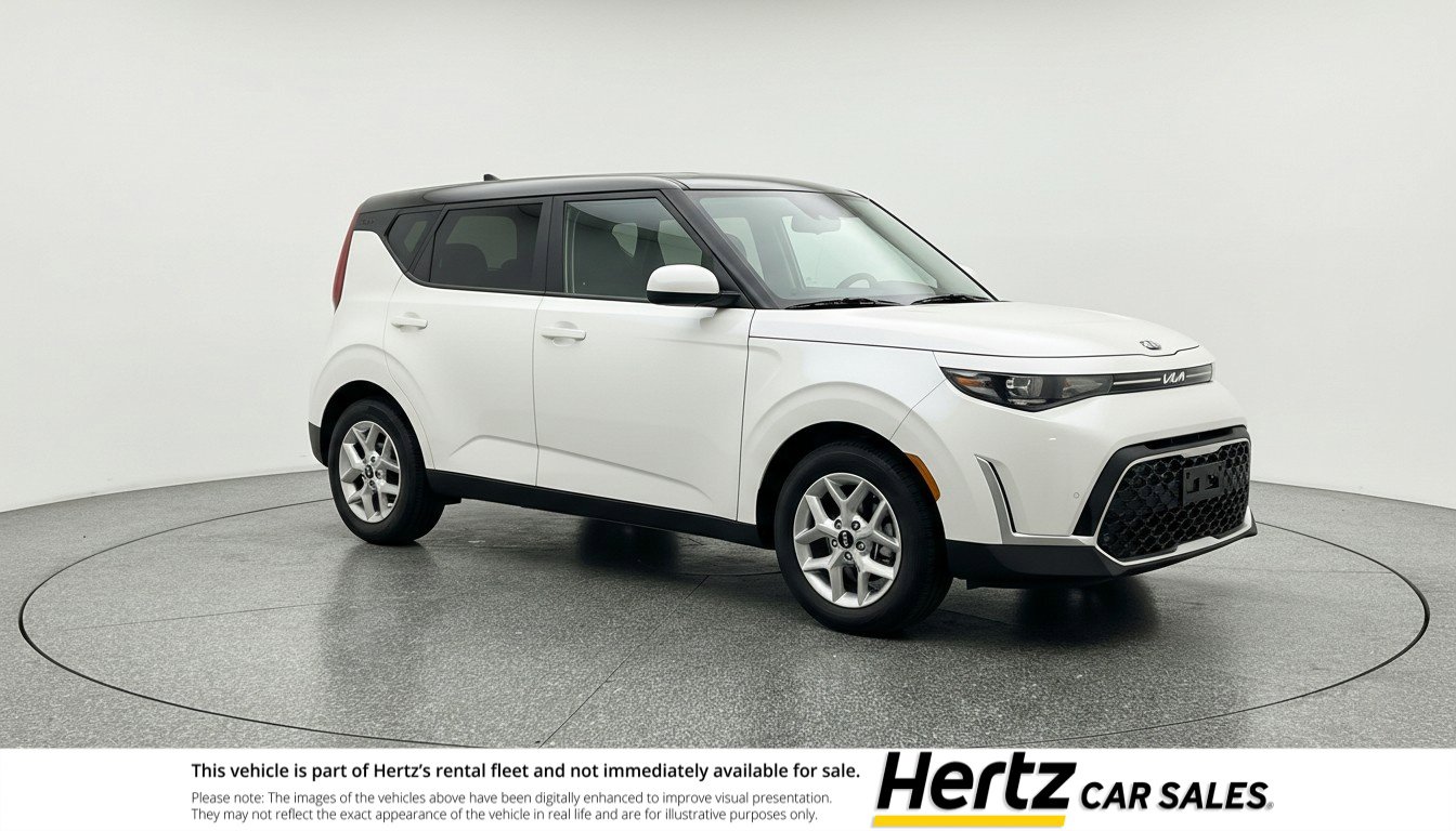 Used 2025 Kia Soul LX w/ LX Technology Package