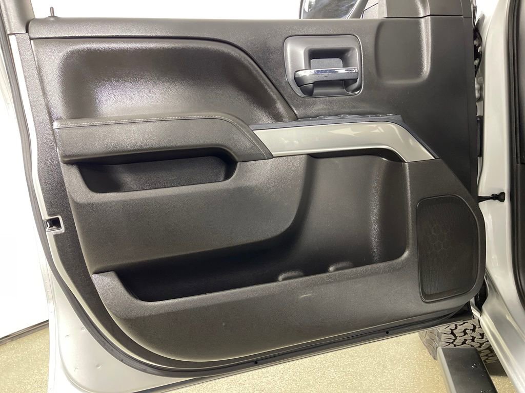 Used 2018 Chevrolet Silverado 1500 LT w/ Trailering Package image 17