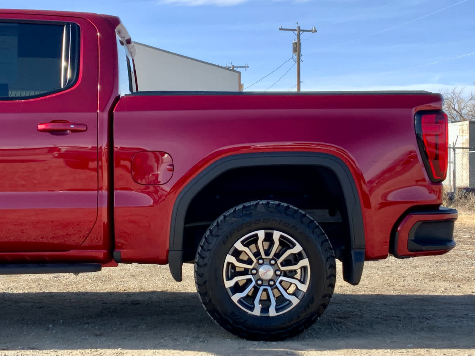 Used 2021 GMC Sierra 1500 AT4 w/ AT4 Premium Package image 11