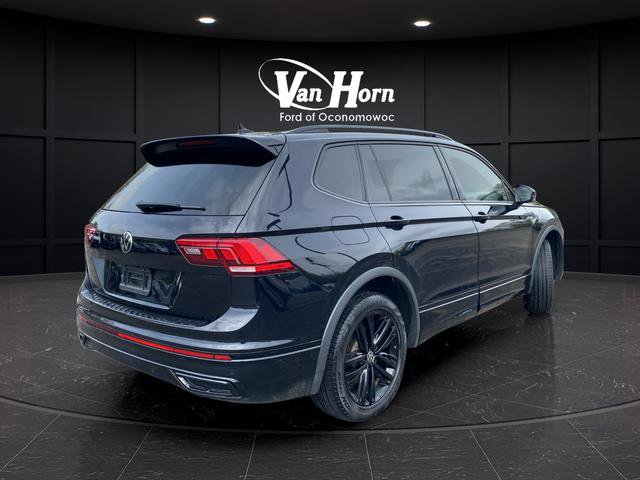 Used 2022 Volkswagen Tiguan SE R-Line AWD/4WD image 7