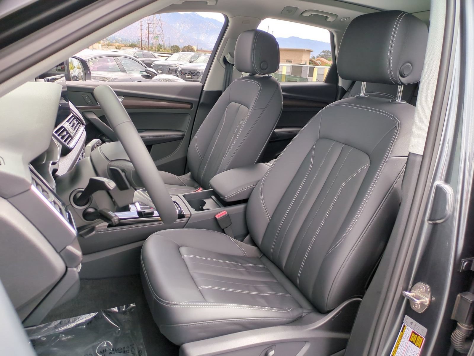Used 2023 Audi Q5 2.0T Premium Plus w/ Premium Plus Package AWD/4WD image 29