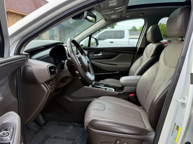 Used 2019 Hyundai Santa Fe Limited image 2