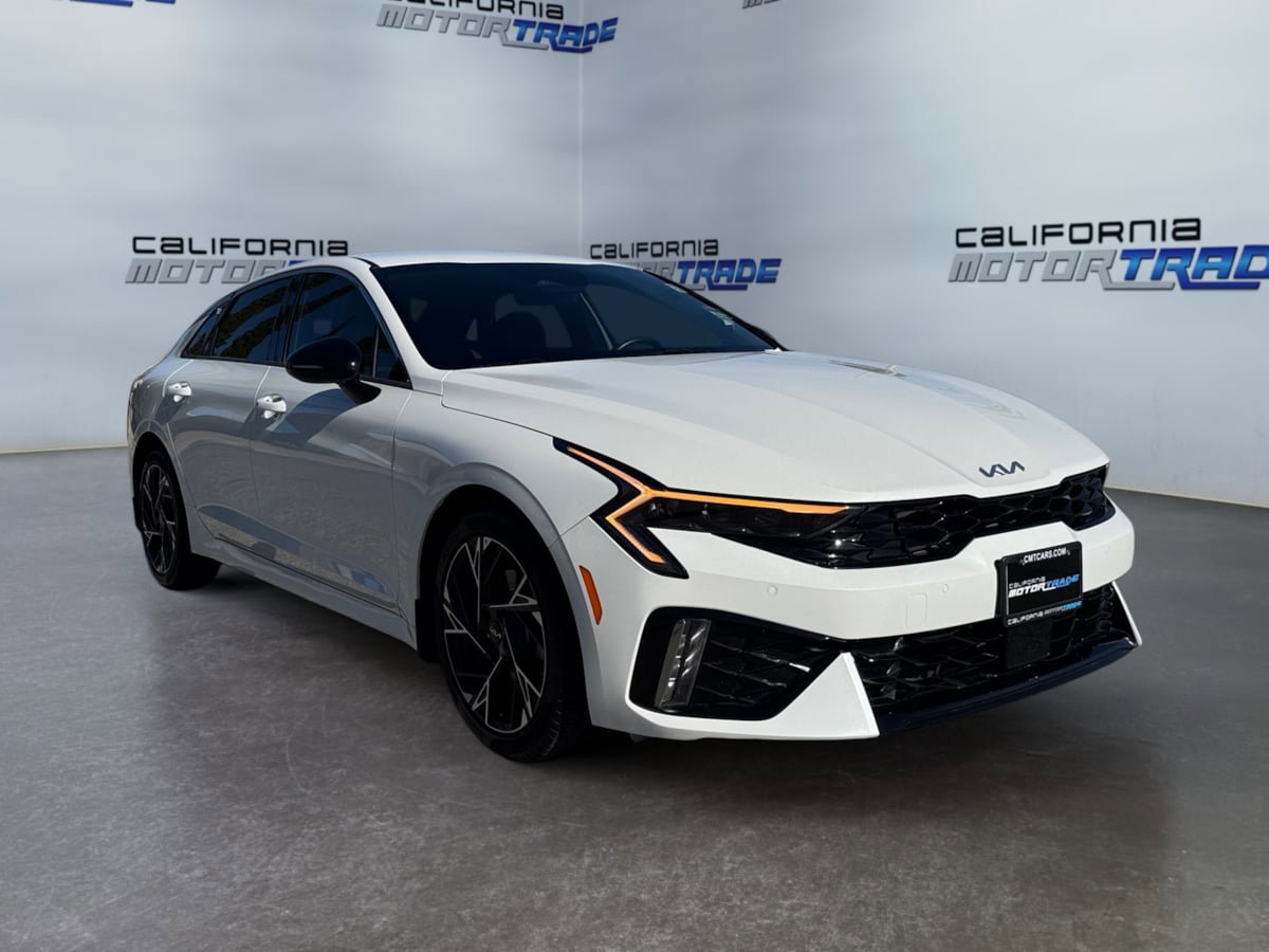 Used 2025 Kia K5 GT-Line image 3