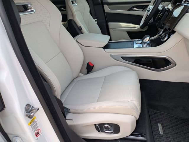 New 2026 Jaguar F-PACE R-Dynamic S image 18