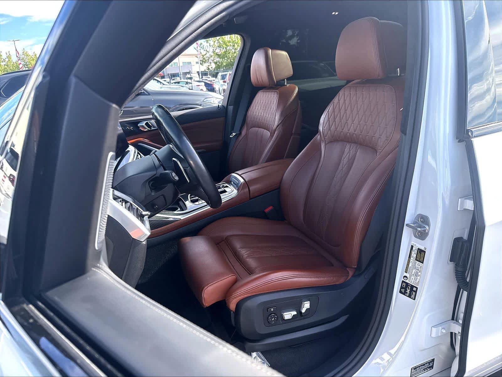 Used 2024 BMW X7 M60i w/ Executive Package AWD/4WD image 24