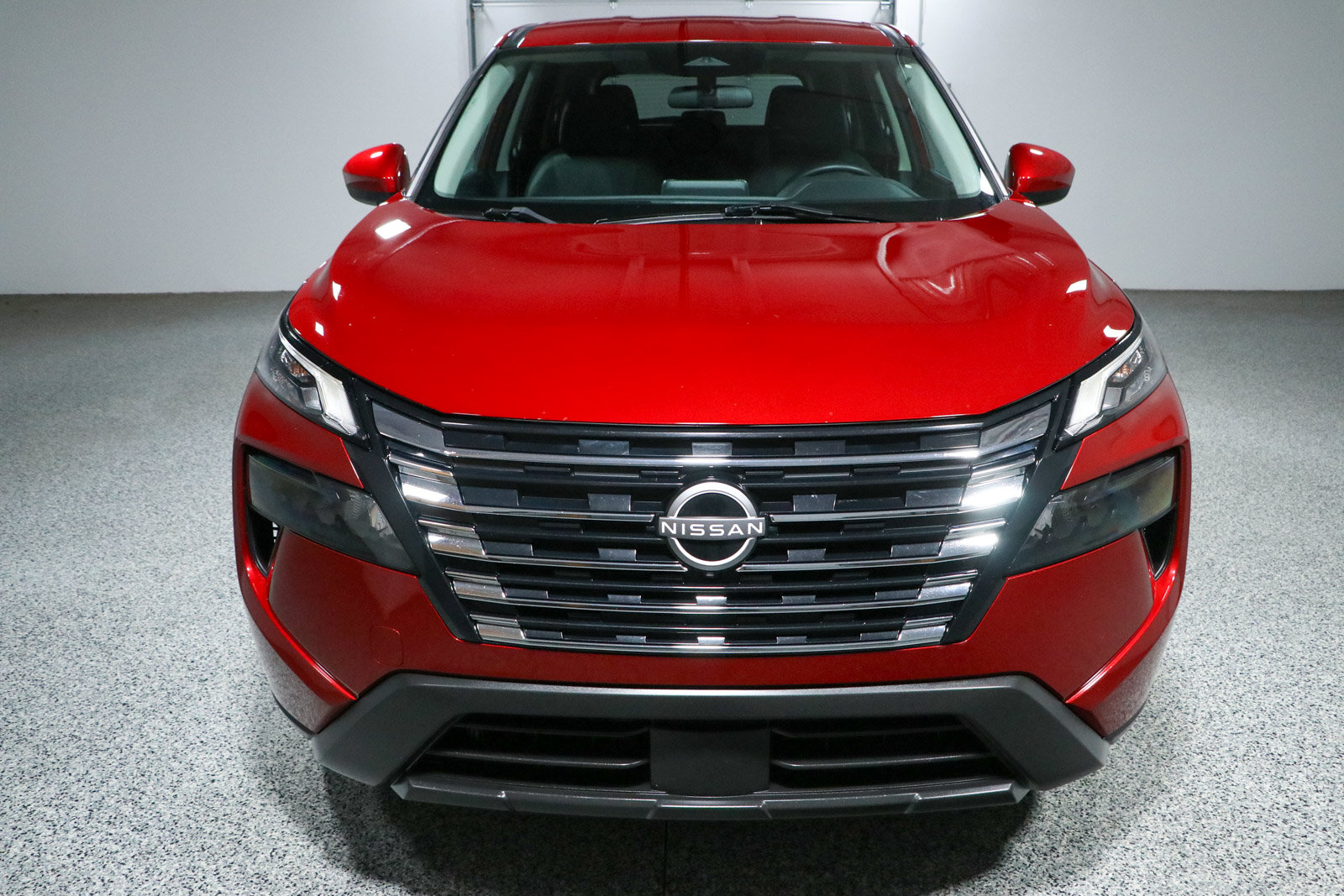Used 2024 Nissan Rogue SV FWD image 4
