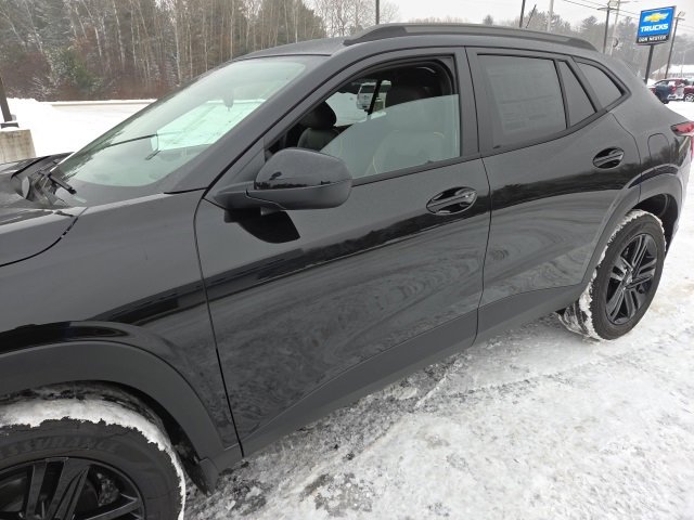 New 2026 Chevrolet Trax ACTIV w/ Driver Confidence Package image 28