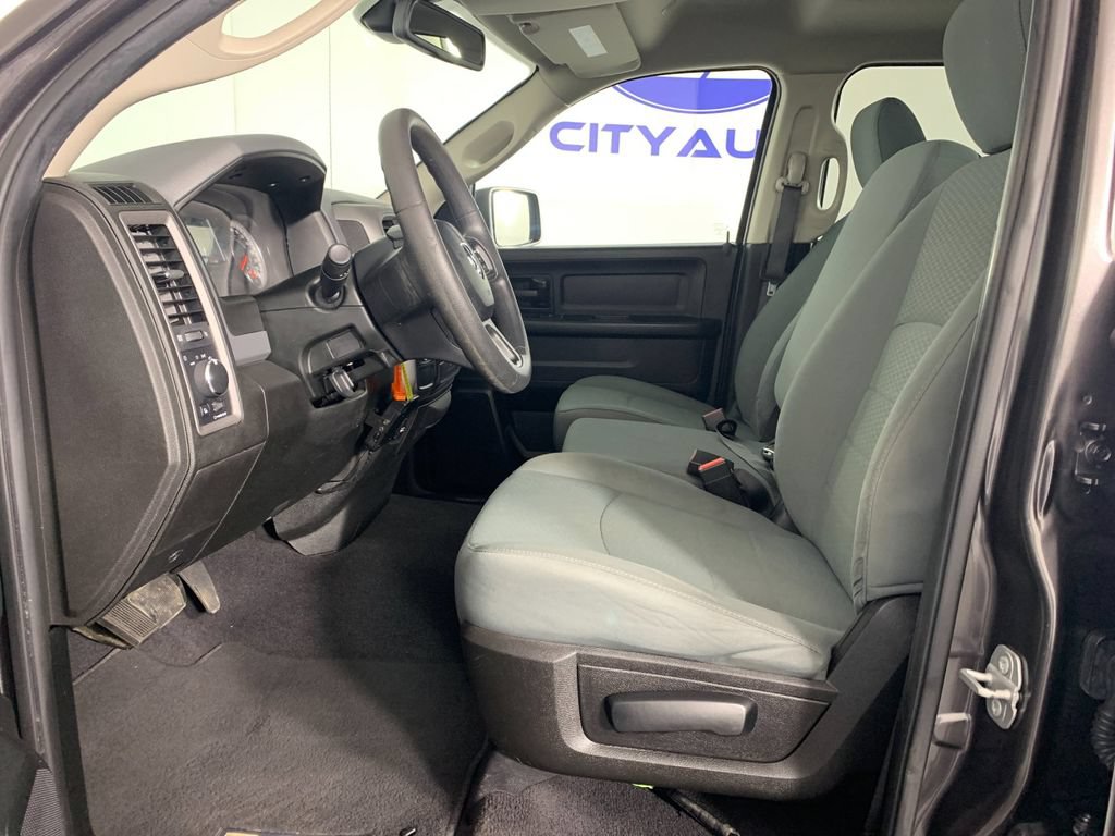 Used 2019 RAM 1500 Tradesman w/ Chrome Plus Package RWD image 15