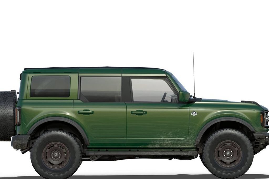 New 2025 Ford Bronco Outer Banks w/ Sasquatch Package AWD/4WD image 5
