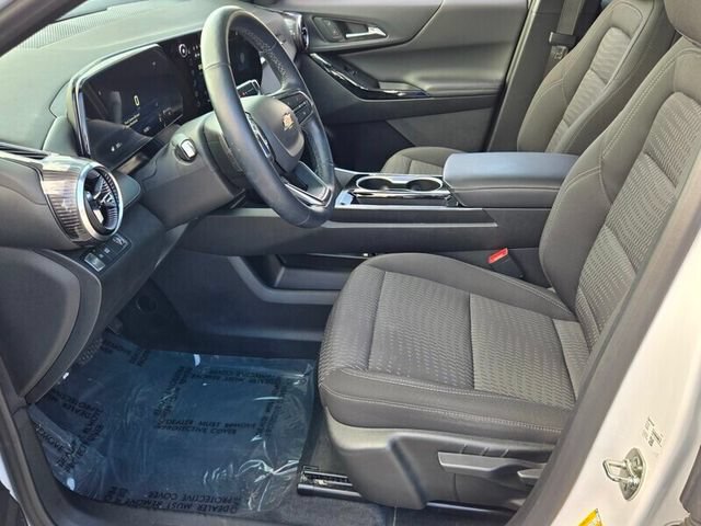 Used 2025 Chevrolet Equinox LT w/ Safety and Technology Package FWD image 12