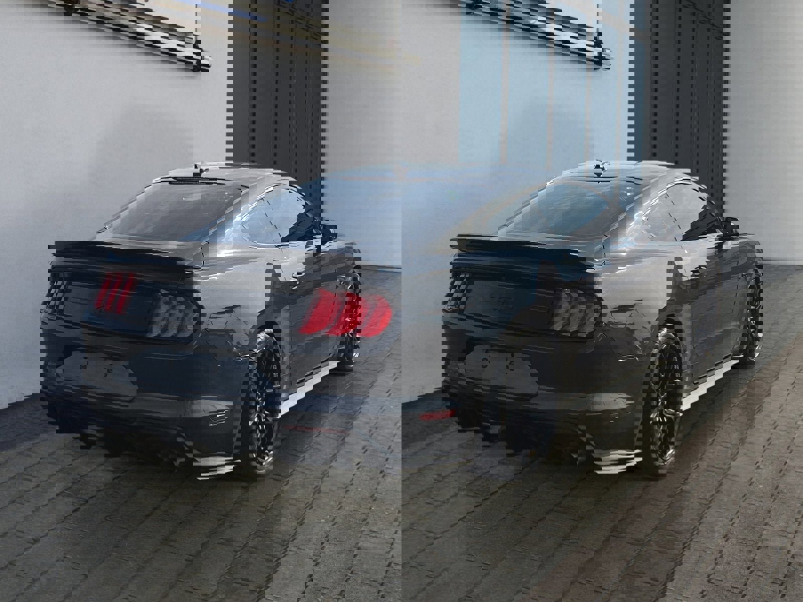 Used 2022 Ford Mustang GT Premium w/ Equipment Group 401A image 3