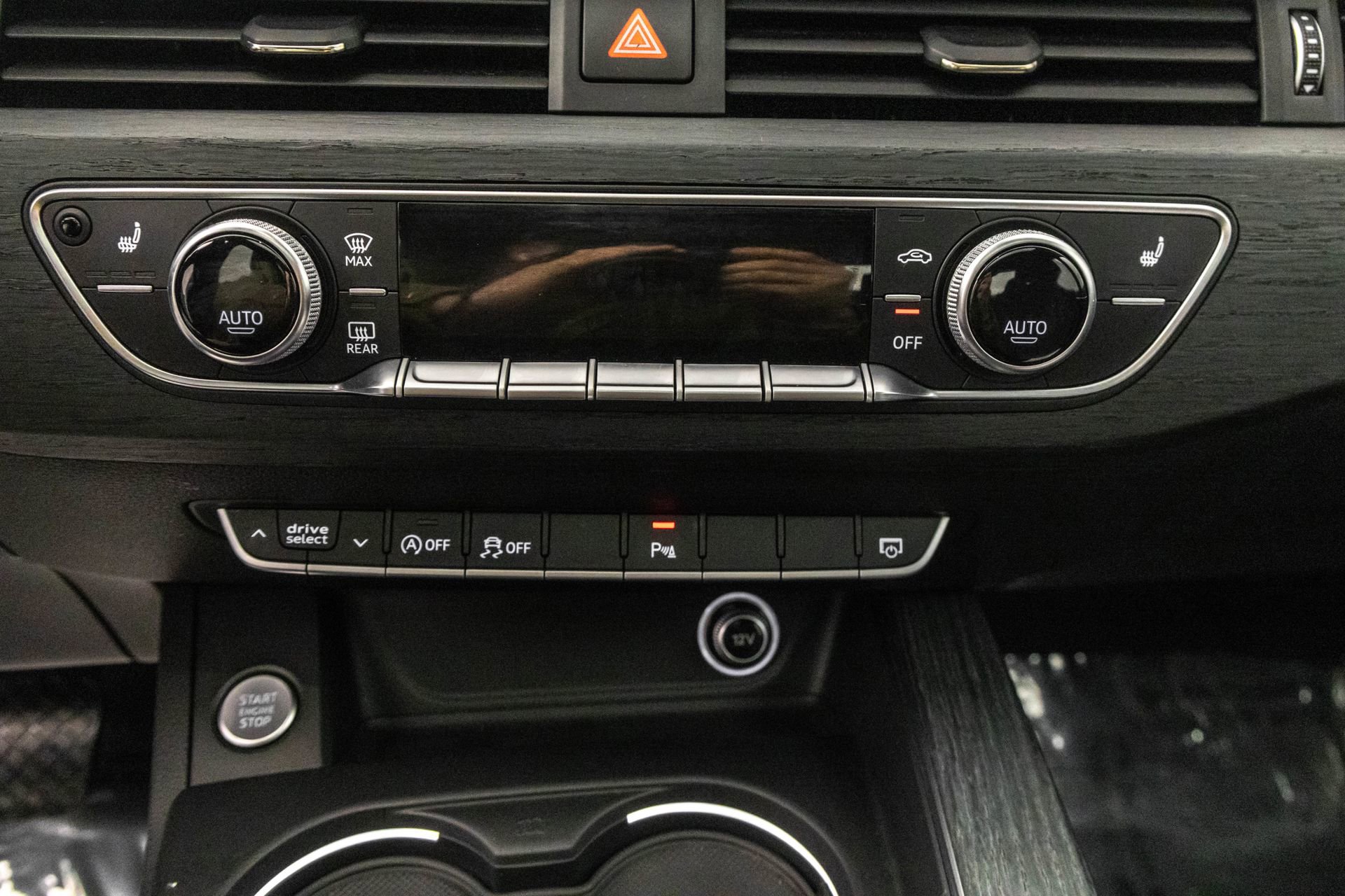 Used 2017 Audi A4 2.0T Premium Plus w/ Premium Plus Package image 30