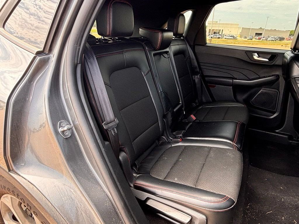 Used 2025 Ford Escape ST-Line FWD image 26
