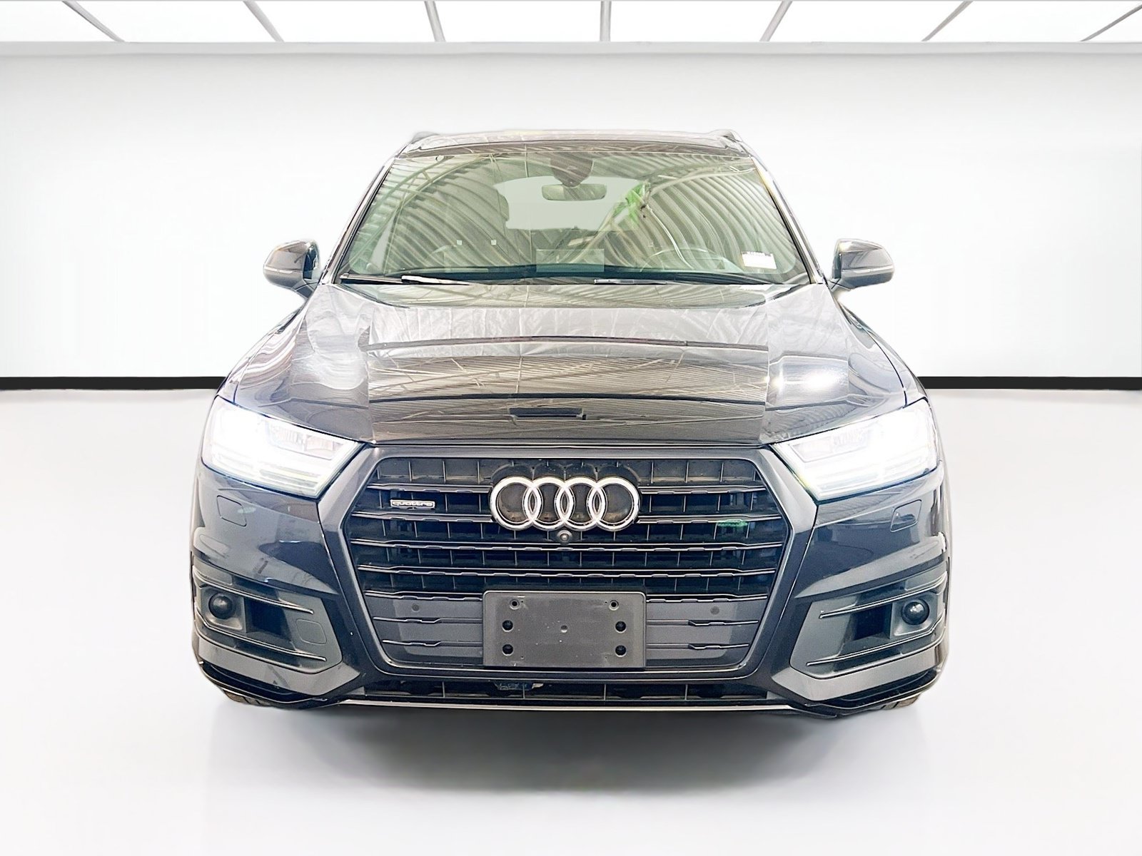 Used 2019 Audi Q7 3.0T Prestige w/ Prestige Package AWD/4WD image 2