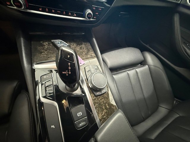 Used 2018 BMW 530i RWD image 8