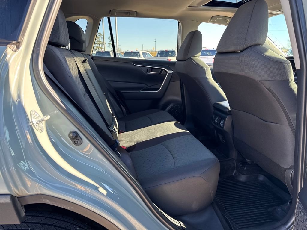 Used 2023 Toyota RAV4 XLE w/ Convenience Package image 15
