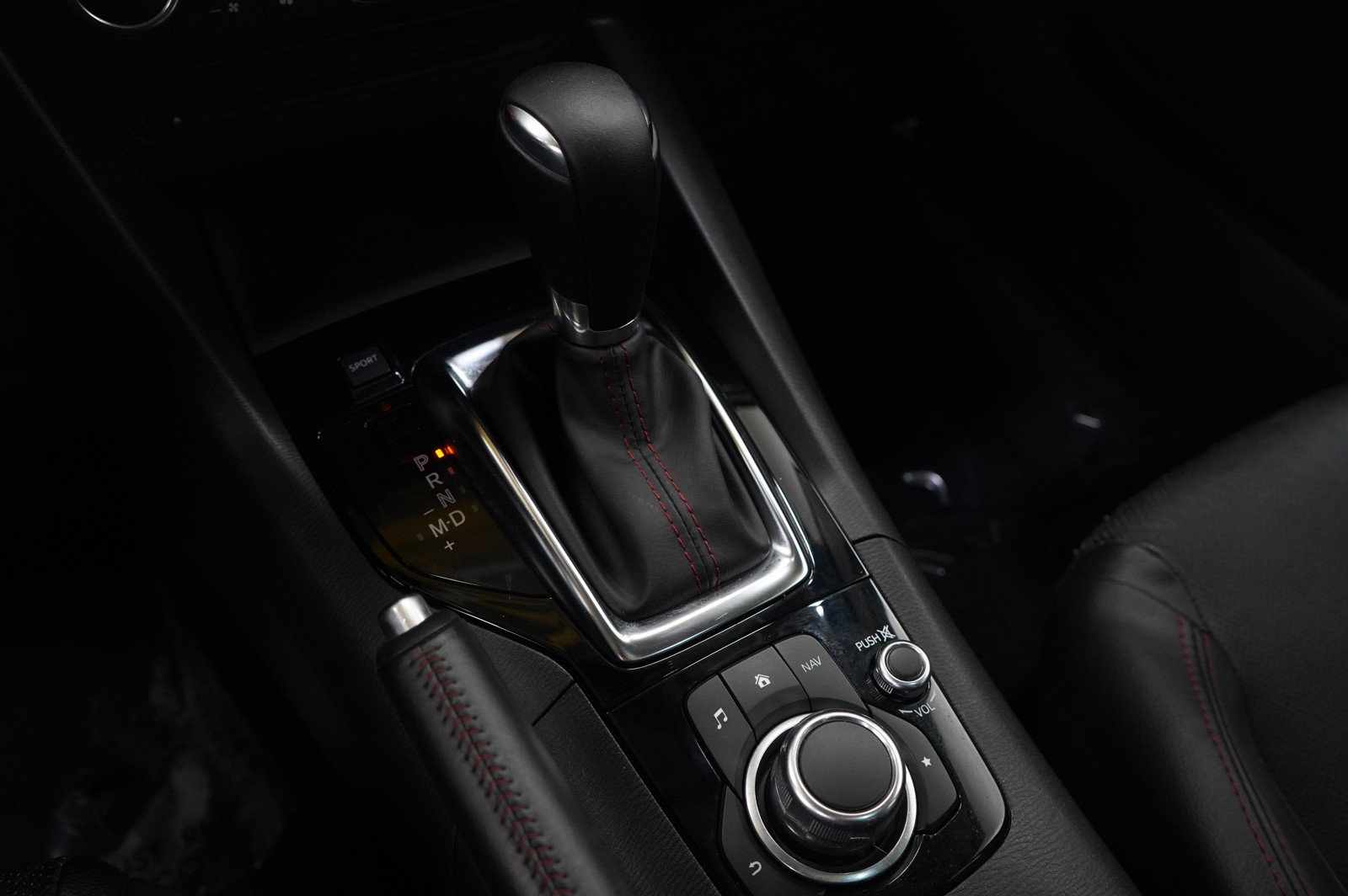 Used 2014 MAZDA MAZDA3 s Grand Touring image 18