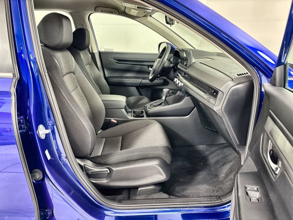 Used 2024 Honda CR-V LX image 24