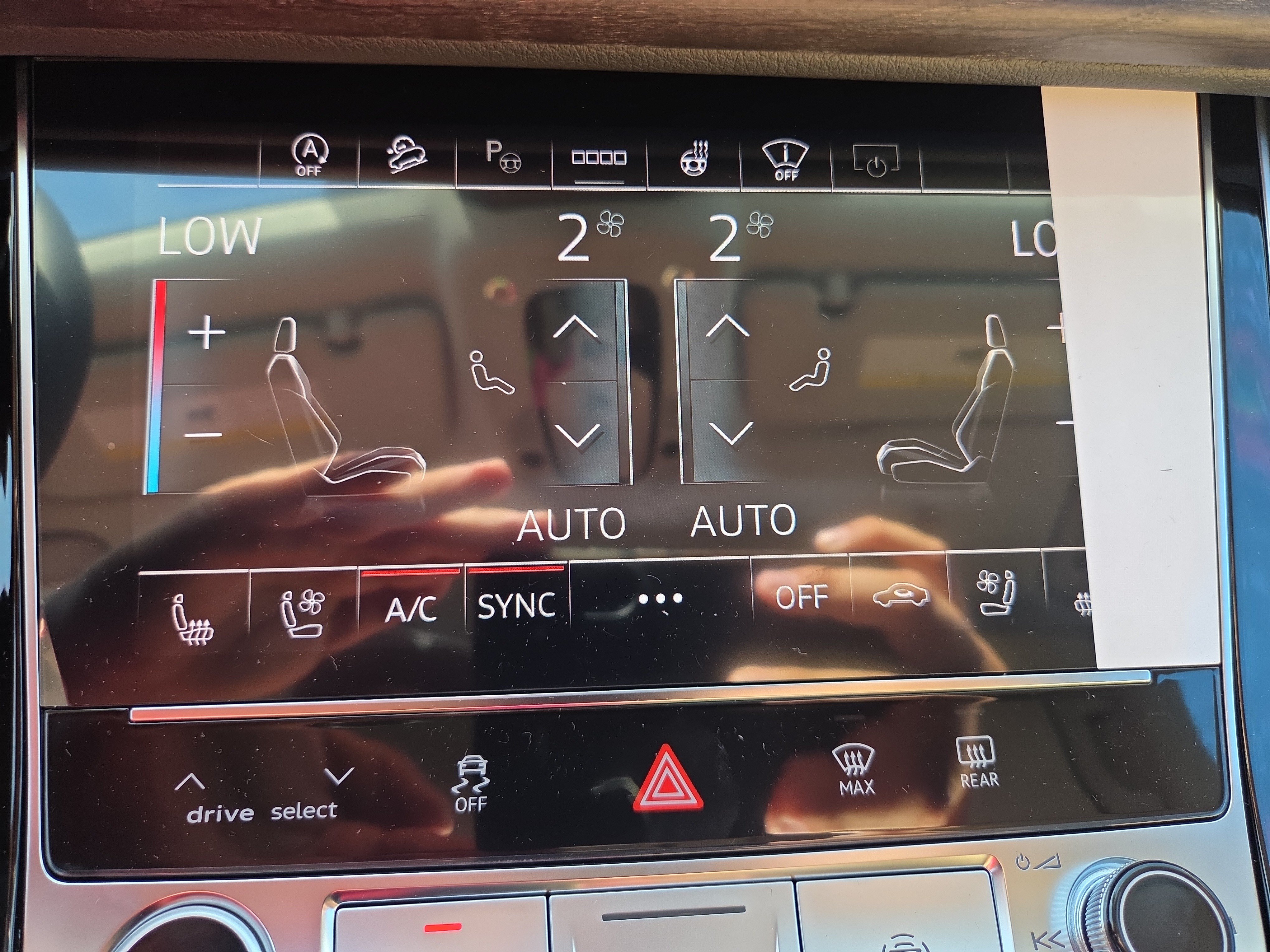 New 2026 Audi Q8 Prestige AWD/4WD image 10