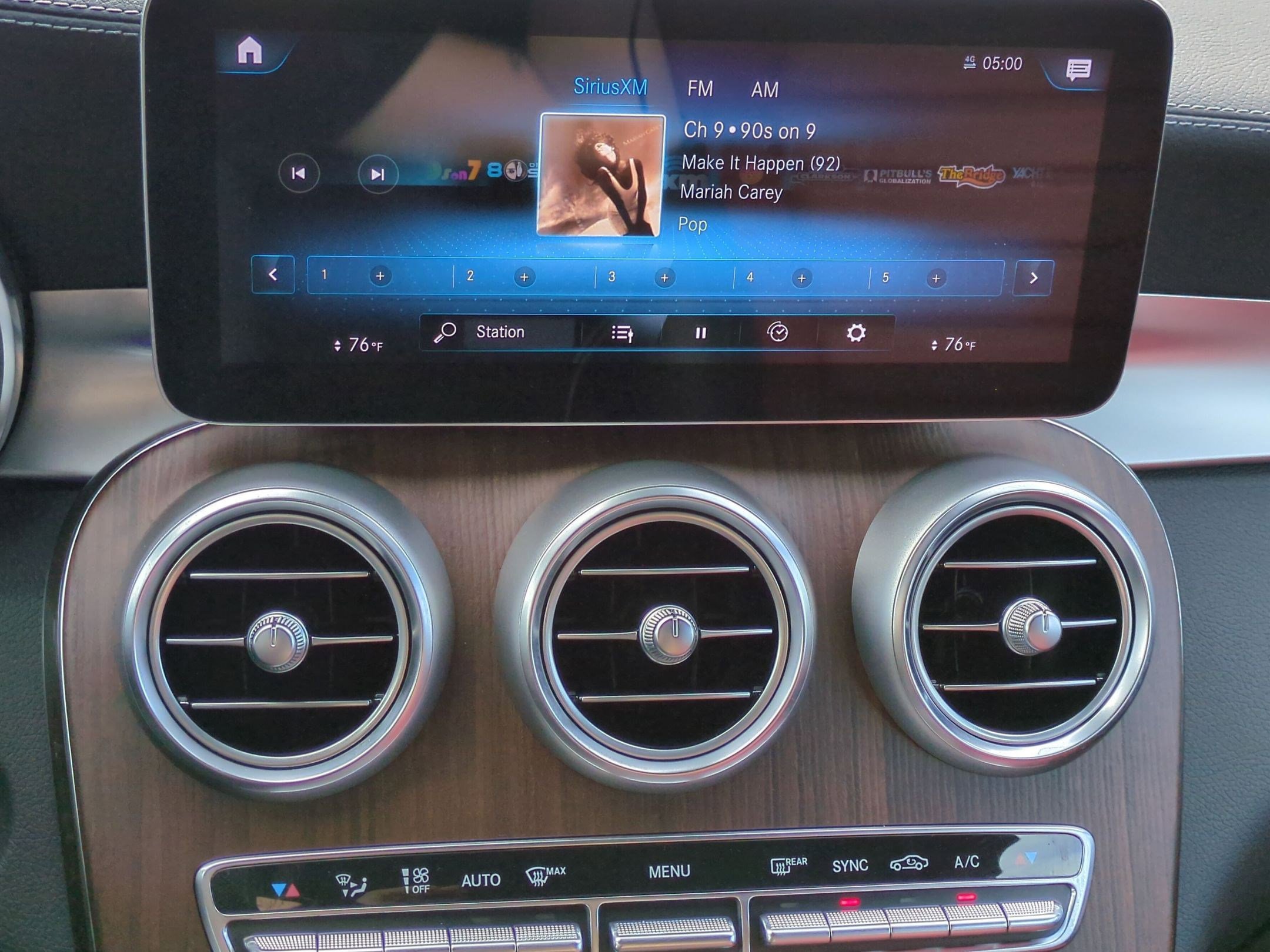 Certified 2021 Mercedes-Benz GLC 43 AMG 4MATIC image 22