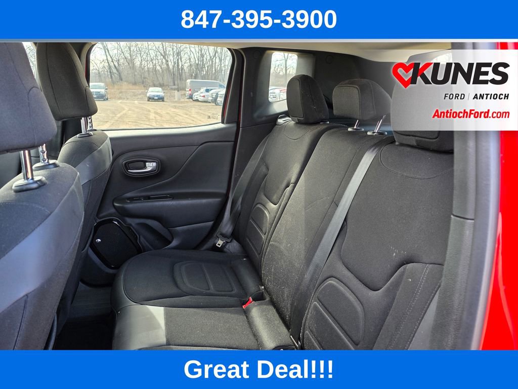 Used 2017 Jeep Renegade Altitude image 23