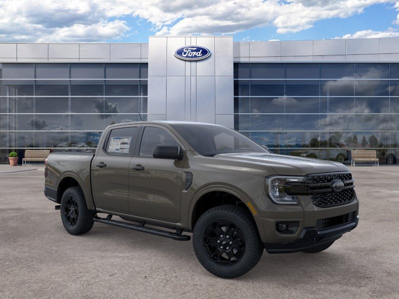 New 2026 Ford Ranger XLT w/ Black Appearance Package AWD/4WD image 7