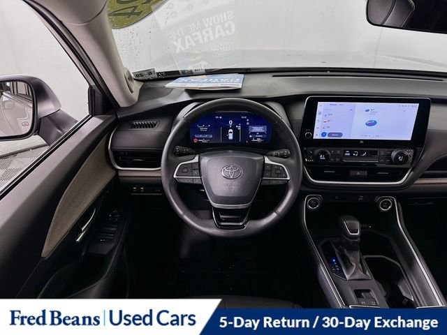 Used 2024 Toyota Grand Highlander Limited image 26