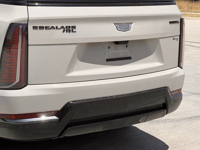New 2026 Cadillac Escalade IQL Sport 2 AWD/4WD image 7