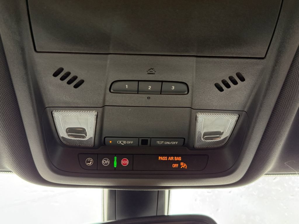 Used 2020 Chevrolet Blazer RS w/ LPO, Floor Liner Package FWD image 18