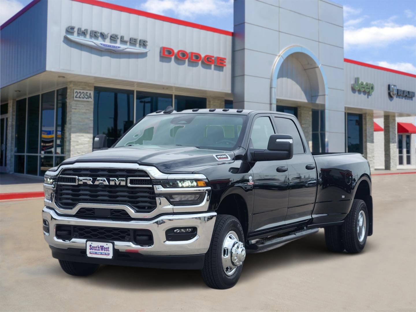 New 2026 RAM 3500 Tradesman AWD/4WD image 2