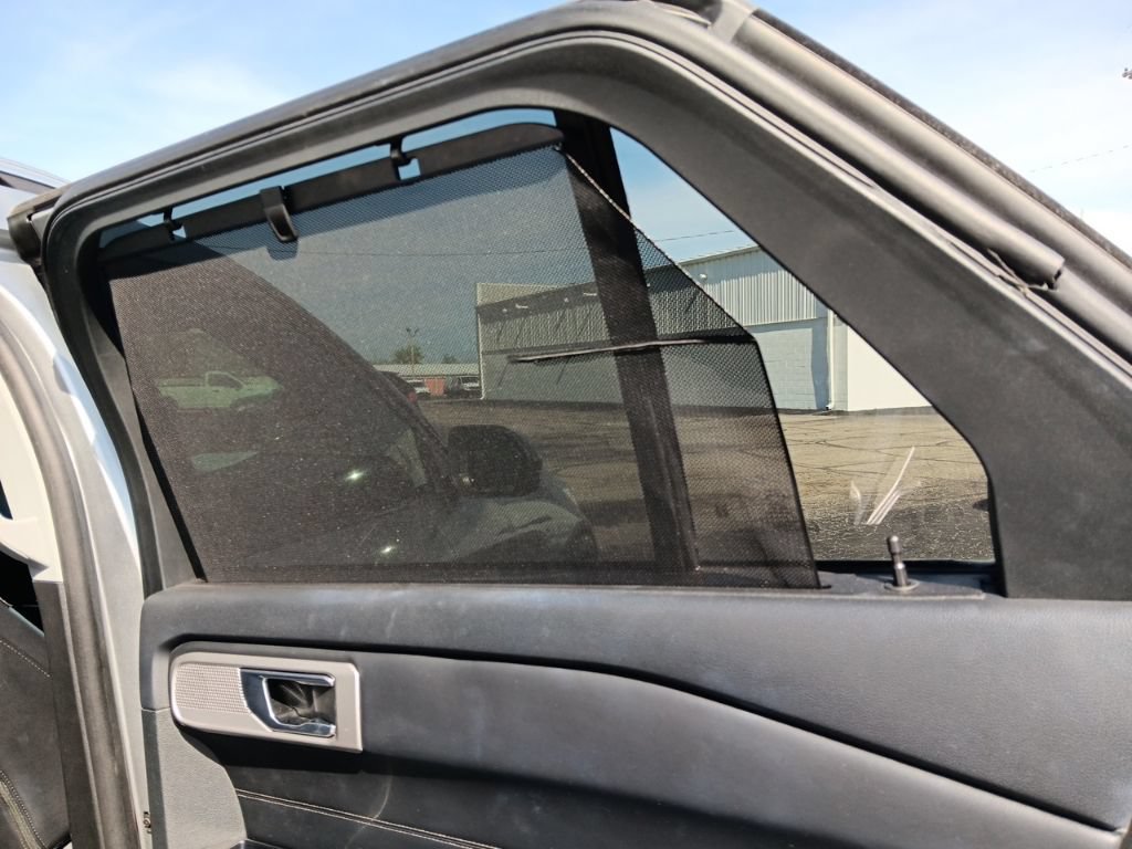 Used 2023 Ford Explorer Limited AWD/4WD image 35