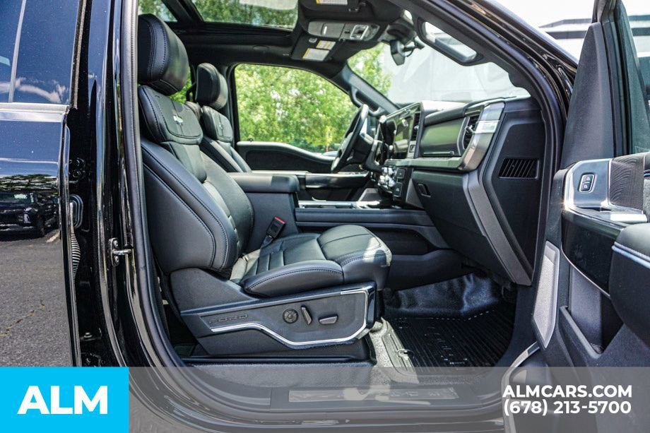 Used 2025 Ford F450 Platinum w/ FX4 Off-Road Package image 23