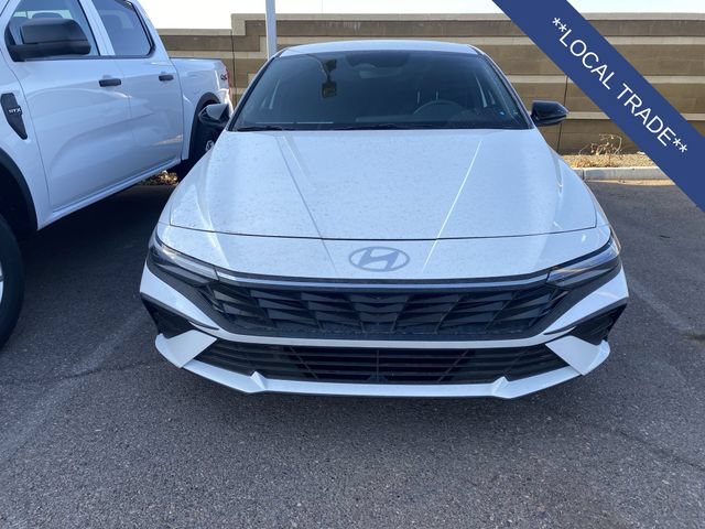 Used 2025 Hyundai Elantra Sport FWD image 7
