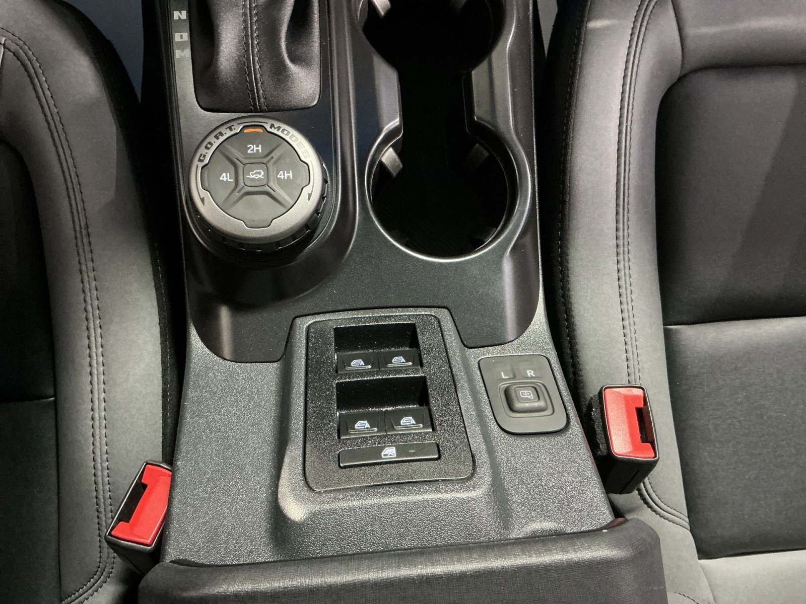 Used 2024 Ford Bronco Black Diamond image 31