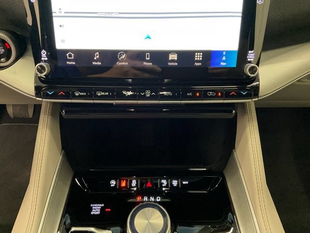 New 2026 Jeep Grand Wagoneer L Limited AWD/4WD image 20