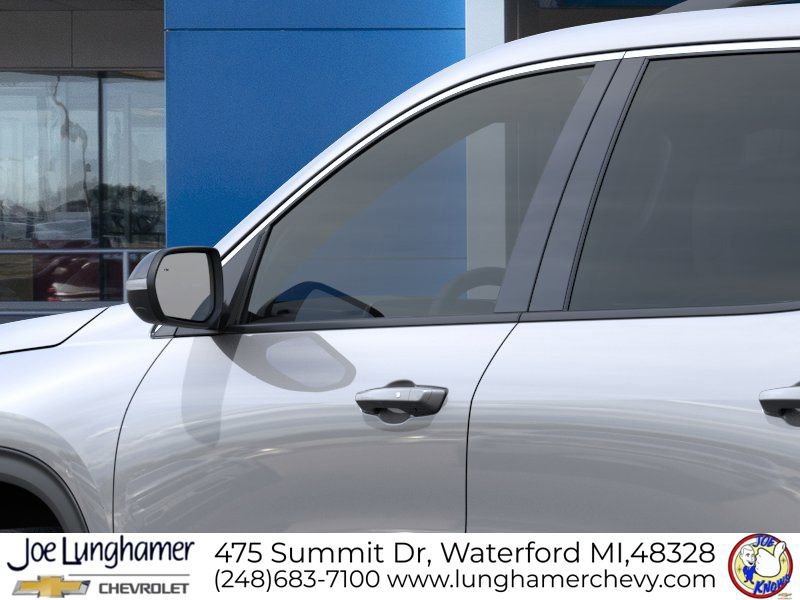 New 2026 Chevrolet Traverse LT w/ Driver Confidence Package FWD image 12