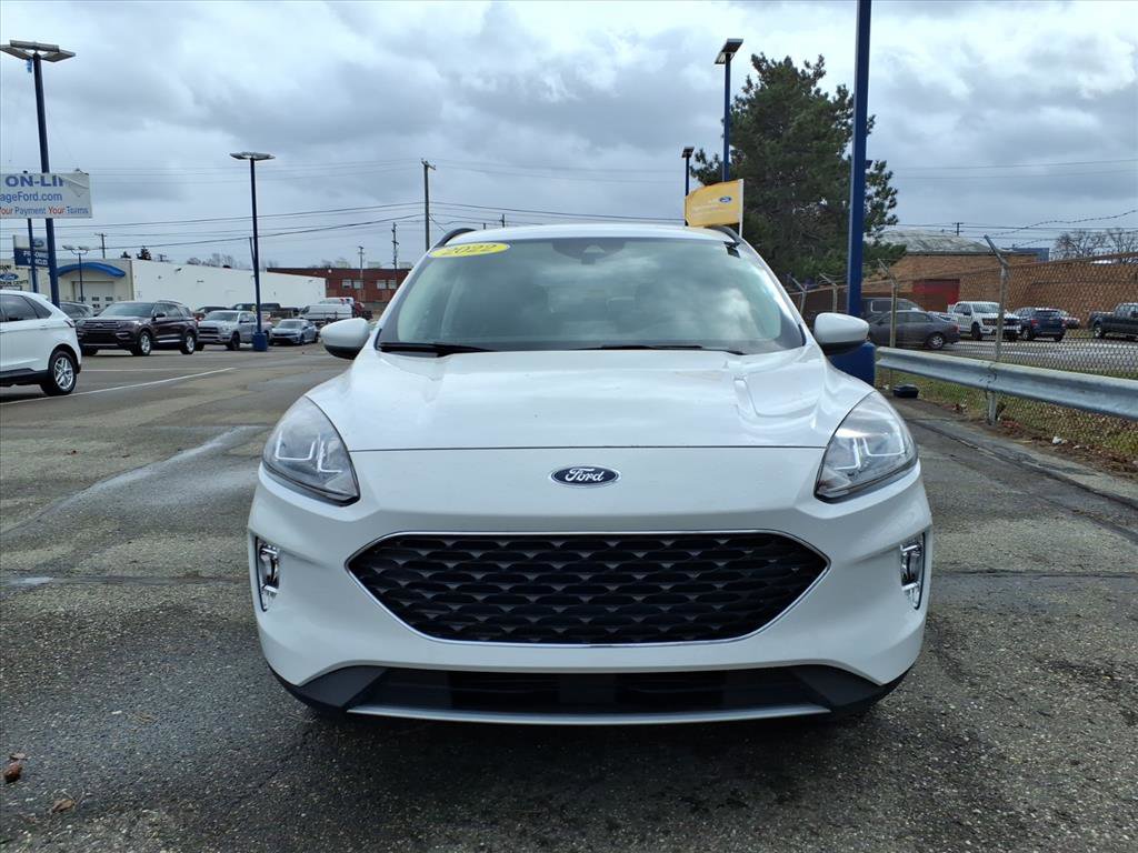 Certified 2022 Ford Escape SEL image 2